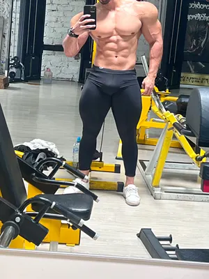 alejandropetitoficial OnlyFans