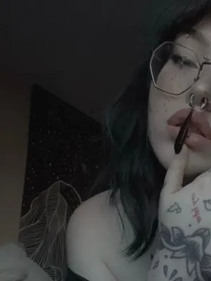 auroraglass OnlyFans