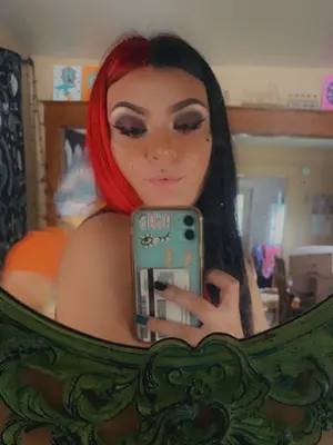 ho usewife OnlyFans