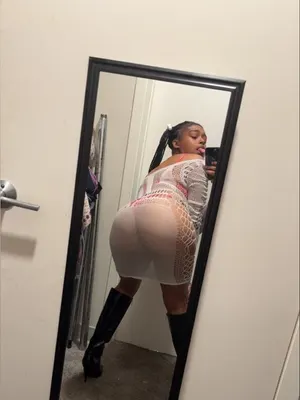 honeyyangel5 OnlyFans