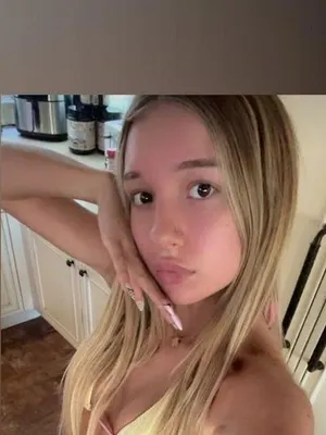 Ad Kinsley OnlyFans