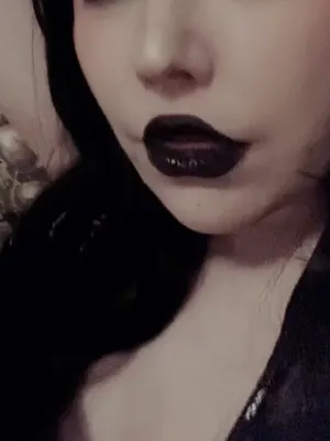 kirasecura OnlyFans