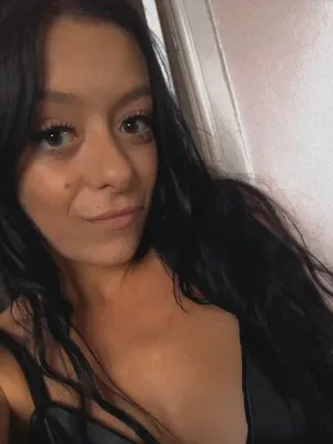 laurennriosa OnlyFans