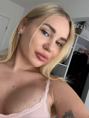 monimo1111x OnlyFans