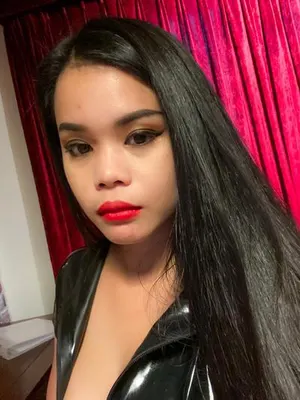 msnikkibkk OnlyFans