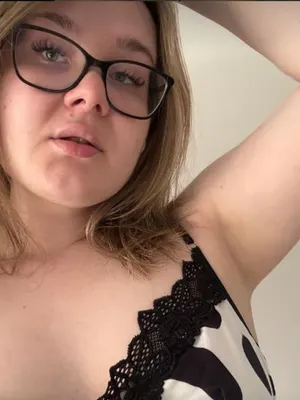 naughtychubbynixiesin OnlyFans