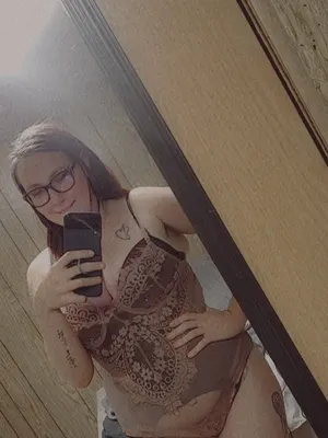 naughtynkkiluv OnlyFans
