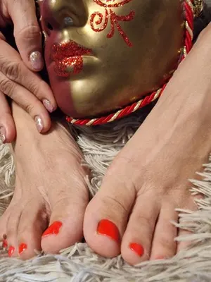 onlytheblondyfeet OnlyFans