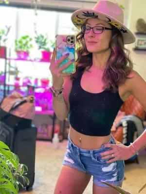 peekingonjemma OnlyFans