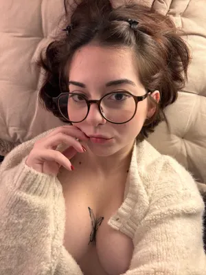 petitelouve27 OnlyFans