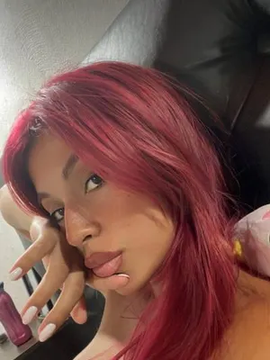 redheadvioleta OnlyFans