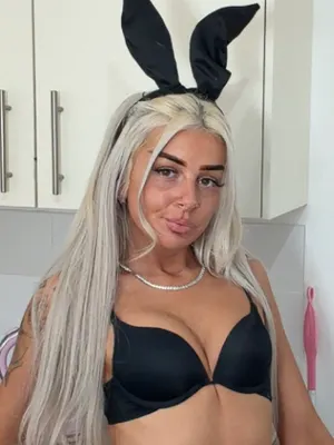 tararose1 OnlyFans