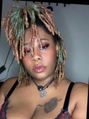 thicclilscorpio OnlyFans