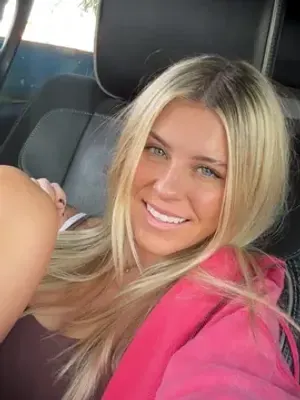 Littlebuffbabe OnlyFans